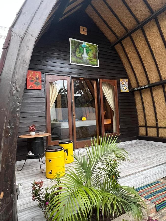 Gili Davidoff Bungalow Quần đảo Gili Ngoại thất bức ảnh